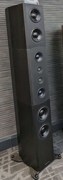 Bryston Middle T10 Line Array Floorstanding Speakers